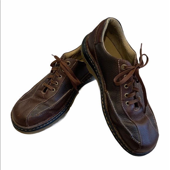 Dr. Martens Shoes - Dr. Martens 5 Eye Leather Oxford